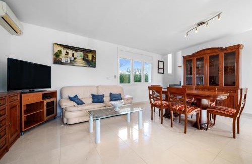 Miami Platja House | Pino Alto