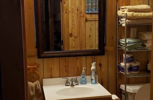Hornbeak Cabin | Pintail Lodge. Fishing and Hunting Efficiency Lodge.