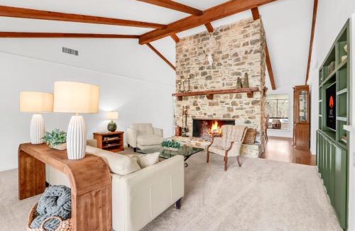 San Marcos House | Pinto Lane Getaway.
