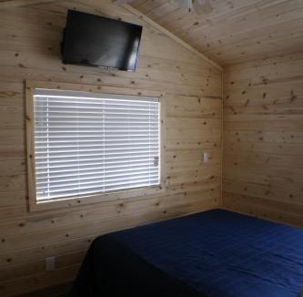Lincoln Acres Resort | Pio Pico Camping Resort Cottage 4