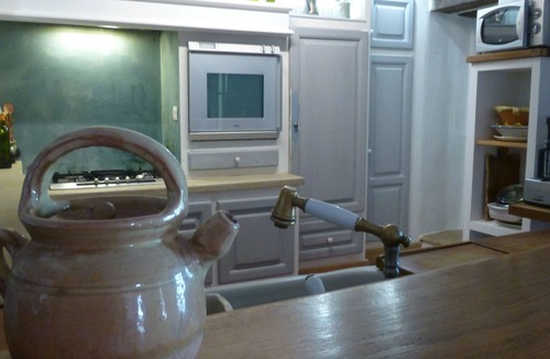 Piolenc Other | Piolenc: exceptional MAS PROVENCAL for 12-14 people. HEATED swimming pool. Pets ok