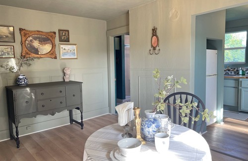 Ridgefield Apartment | Pioneer Heritage Apt 2 Downtown Ridgefield