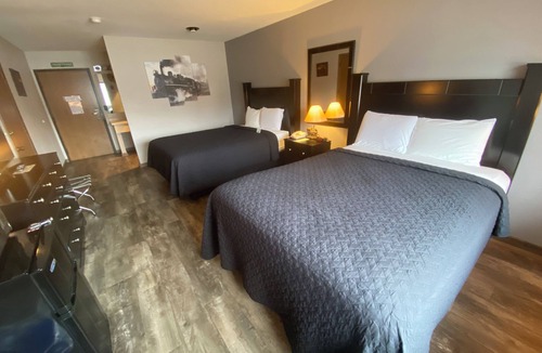 Westfield Hotel | Pioneer Motor inn
