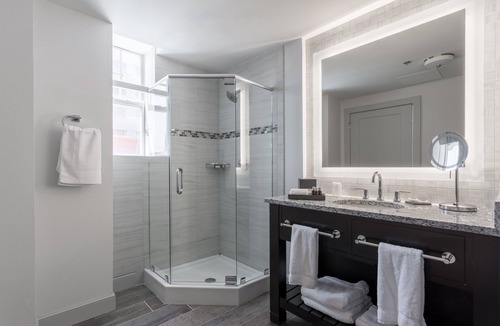 Downtown Hotel | Pioneer Pocket Hotel