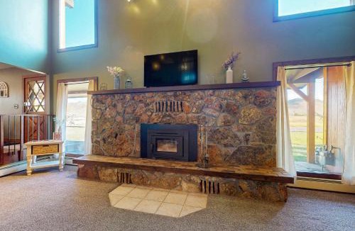 Del Norte House | Pioneer Ridge