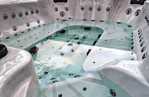 National Park Village Cabin | Pipers ski Lodge