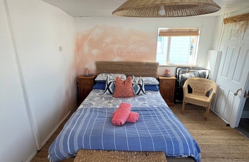 Warden Ski Chalet | Pips beach chalet