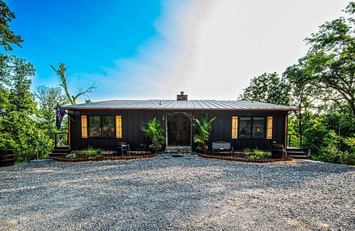 Front Royal House | Pirate's Cove River Front Oasis, Group Adventure