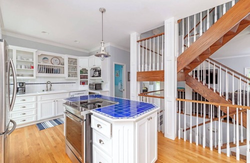 Oceanmarsh Subdivision House | Pirate's Den - Charming Getaway on Harbor!