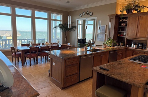 Galveston House | Pirates Cove, Fishing