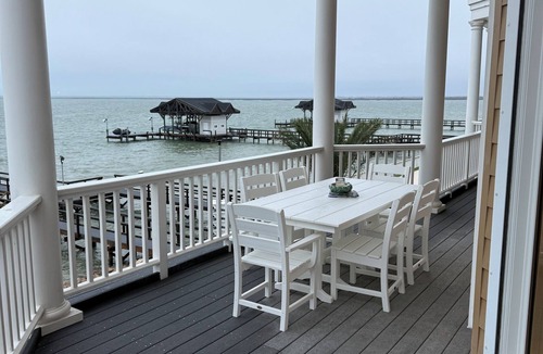 Galveston House | Pirates Cove, Fishing
