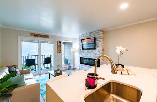 Rocky Point House | Pirates Perch