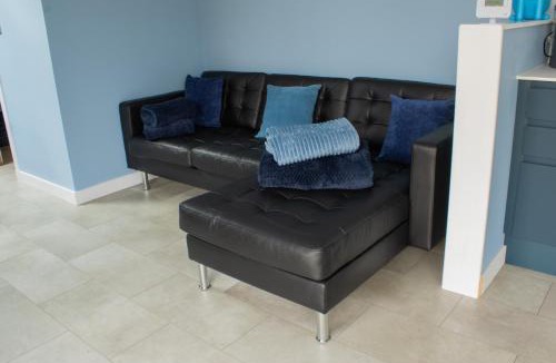 Falkirk House | Pirnie Lodge Holiday Lets