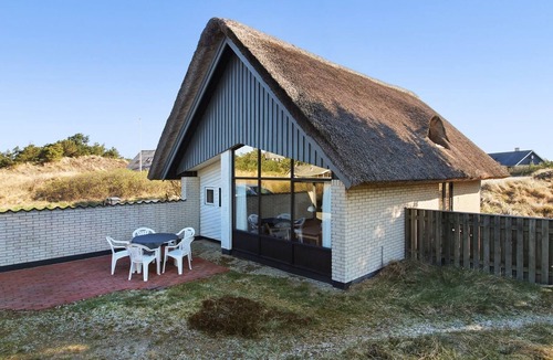 Vejers Strand House | "Pisana" - 400m from the sea by Interhome