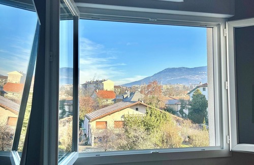 Annemasse Apartment | Pisana House - T3 - Fully equipped