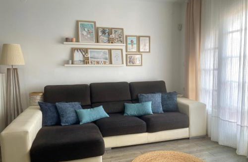 Torredembarra Apartment | Piscina privada de Sal, Cala Canyadell