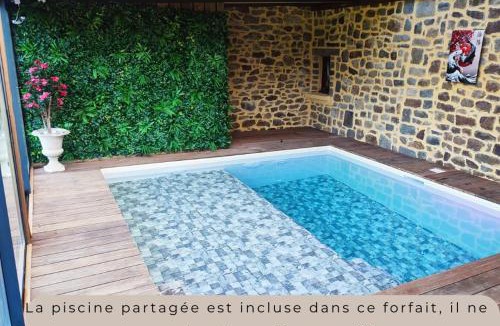 Tinteniac House | Piscine avec Charme et Caractères de campagne