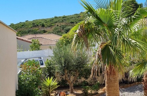 Cournonsec House | Piscine et Maison Pour de Belles Vacances