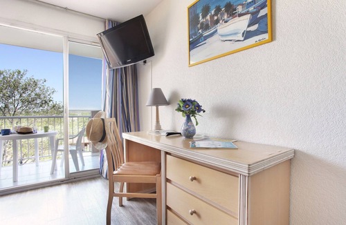 Balaruc-les-Bains Condo | Piscine Extérieure | Proche village & l'étang