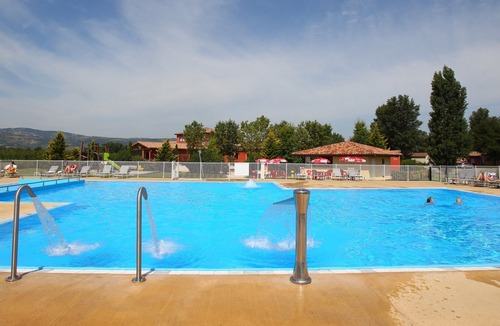 Chateauneuf-sur-Isere House | Piscines, Sauna et Plus! Maison de vacances pour 4