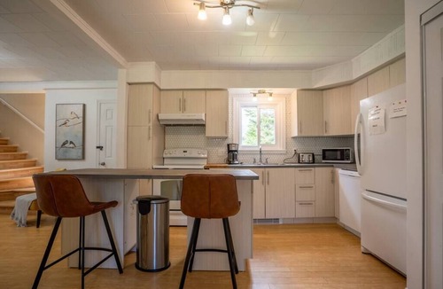 Saint-Barthelemy Cottage | Piscine intérieure, ping pong, pet friendly.
