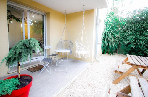 Carcassonne Apartment | PISCINE, JARDIN, PARKING, 5 lit, 1500m cité,WIFI