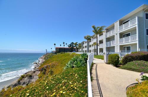 Motel District Hotel | Pismo Lighthouse Suites
