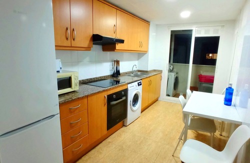 Catarroja Apartment | Piso Amplio Para Familia