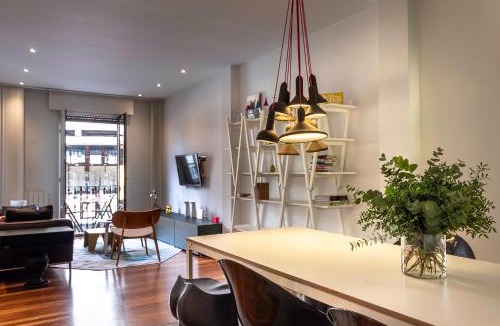 San Francisco Apartment | PISO DE DISEÑO JUNTO AL CASCO VIEJO