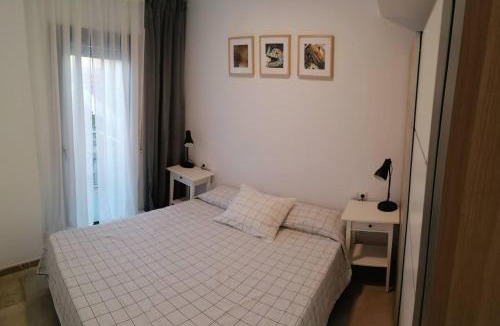 Sant Adria de Besos Apartment | Piso pl 2A, 20min Plaza Cataluña