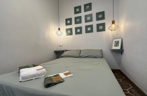 San Anton Condo | Piso Recién Reformado en Centro Casco Antiguo