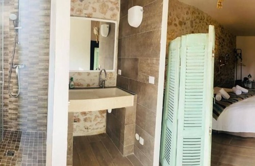 Sanary-sur-Mer House | Pitibi