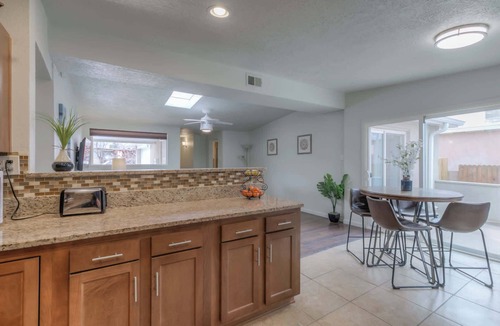 Northeast Heights House | Pitt Paradise: Pet-Friendly Oasis - An Irvie Home
