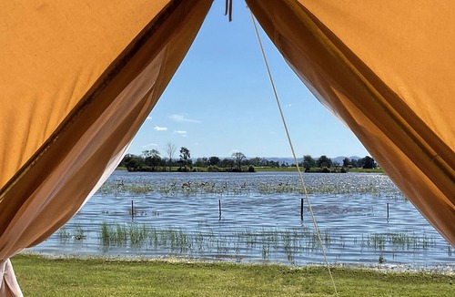 Pitt Town RV Rental | Pitt Town Lagoon Glamping