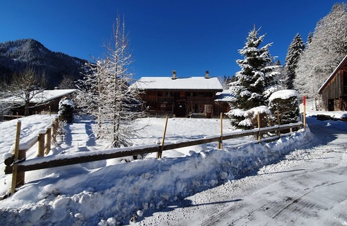 Vers L'Eglise Ski Chalet | Pittoresque Chalet A LA Montagne Proche du Glacier à Proximité