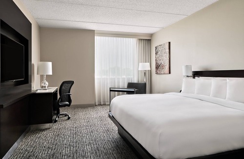 Cranberry Township Hotel | Pittsburgh Marriott North