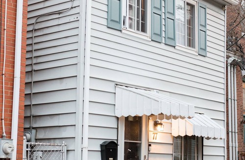 South Side Flats House | Pittsburgh Pennsylvania house