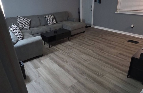 South Side House | Pittsburgh’s Newest Jacuzzi & Fire Pit Urban Lodge