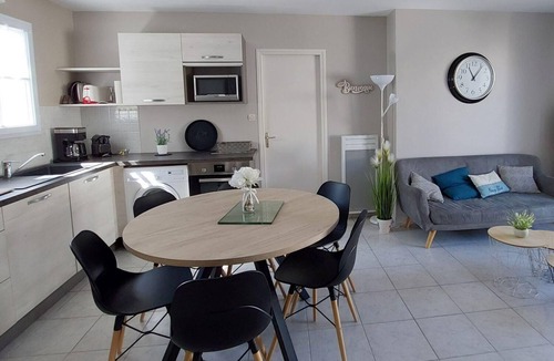 Le Bois-Plage-en-Re House | PIVOINE .