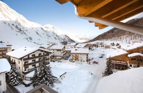 Ravaisch House | Piz Ot