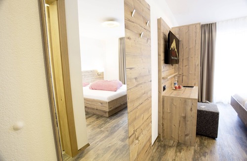 Ravaisch Bed & Breakfast | Piz Ot