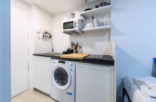 Centro Apartment | (PIZ401) Cozy Studio in the Center of Madrid