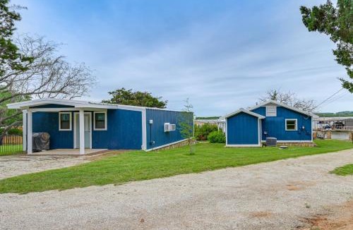 Graford House | PK Lake Getaway w/Dock: 9 Mi to Rocker B Ranch!