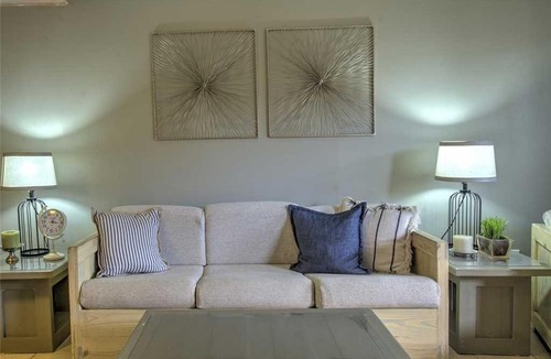 Pine Knoll Shores House | PKT