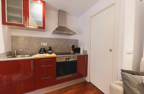 el Mercadal Apartment | Plaça Catalunya Duplex 2-1 - Holiday Rental Girona | Bravissimo