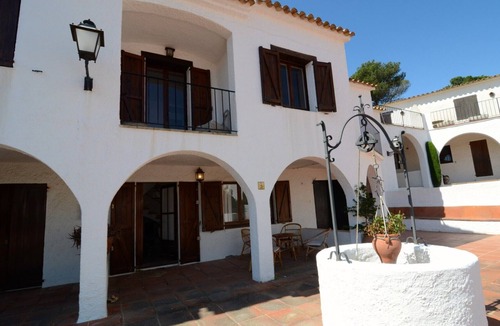 Pals Ski Chalet | PLAÇA DELS POUS SUR