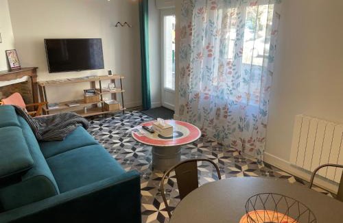 Mouilleron-en-Pareds Apartment | Place au Repos