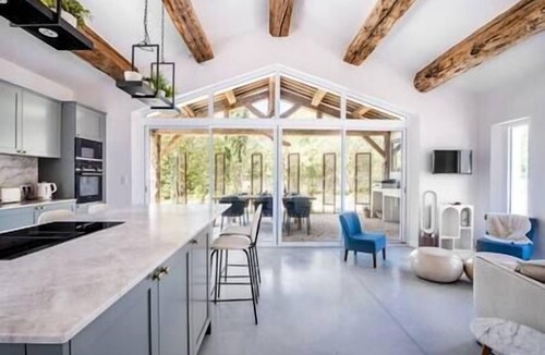 Aubussargues House | Place aux Herbes