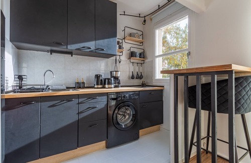 Courcouronnes Apartment | Place Cosy - Charmant appt pour 4