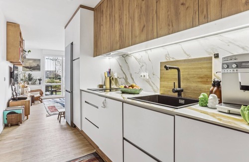 Saint-Fargeau Apartment | Place de détente /Saint Fargeau